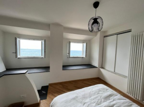 Brand new apartment with seaview & private parking Genova